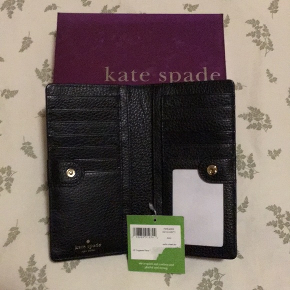 kate Spade wallet - Picture 4 of 4